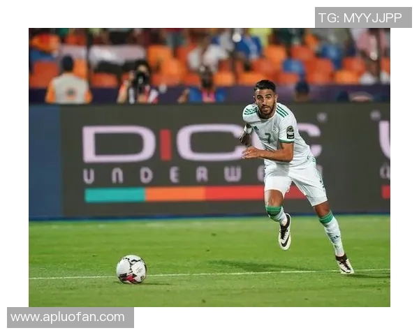 狂热与银星的激烈对决比分直播全程追踪精彩瞬间不容错过